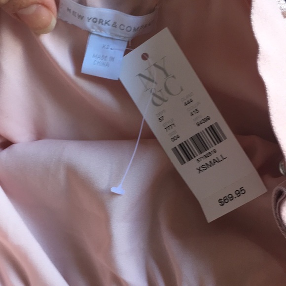 New York & co pink shimmer skirt - Picture 3 of 4